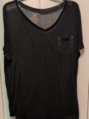 Faded Glory 22/24 Sheer Black V-Neck Pocket Tee